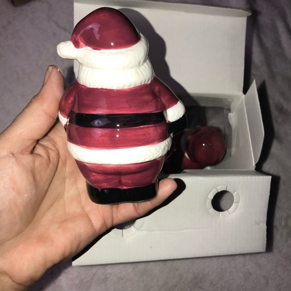PUBLIX Season's Greeters Salt & Pepper Shakers (Mr. & Mrs. Santa Claus) New - Picture 7 of 16